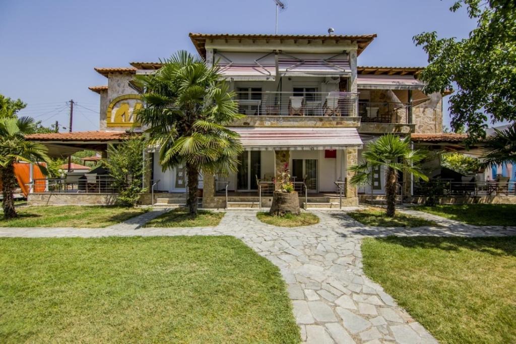 Hotel Fernando à Ofrínion Extérieur photo